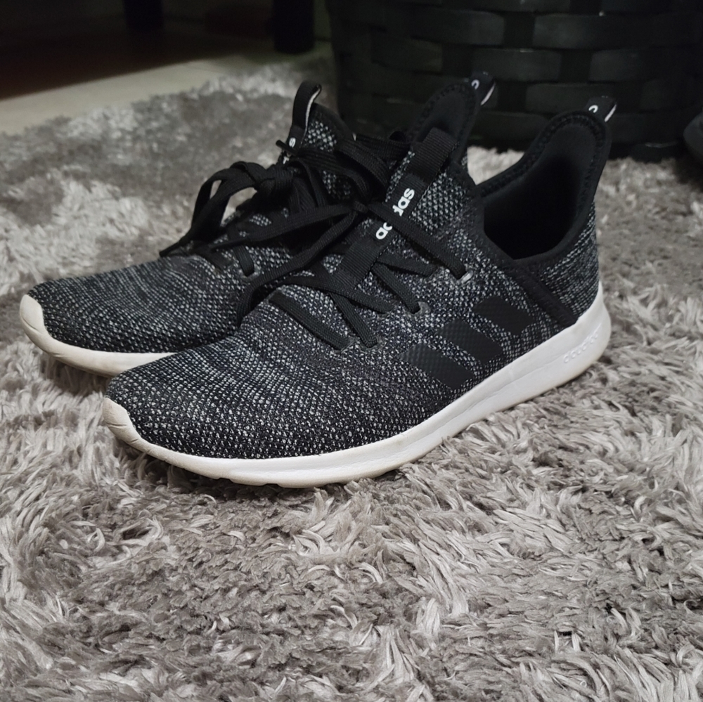 Adidas Cloudfoam Sneakers